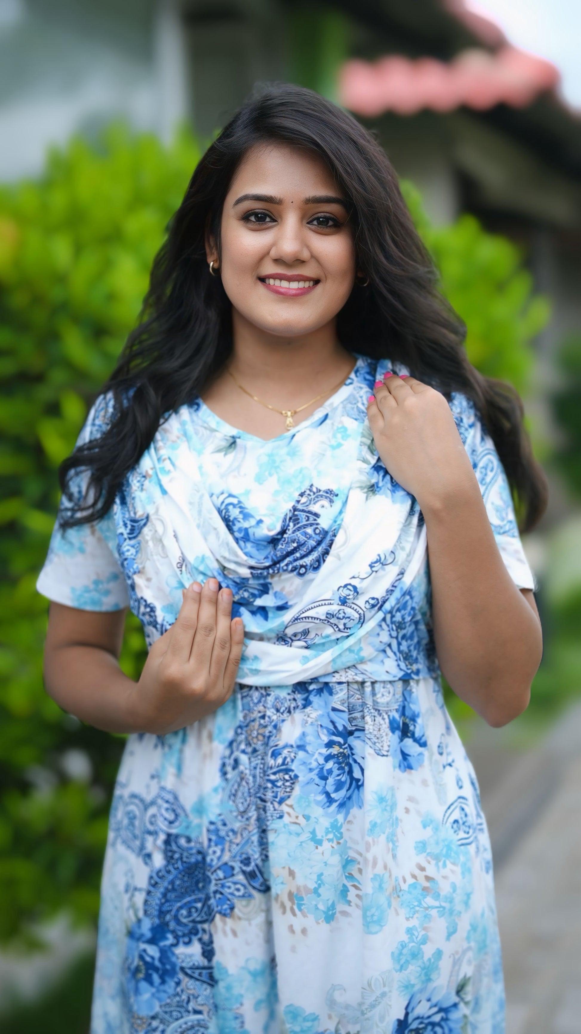 Grande Blue (Zipless Maternity Shawl) - product media